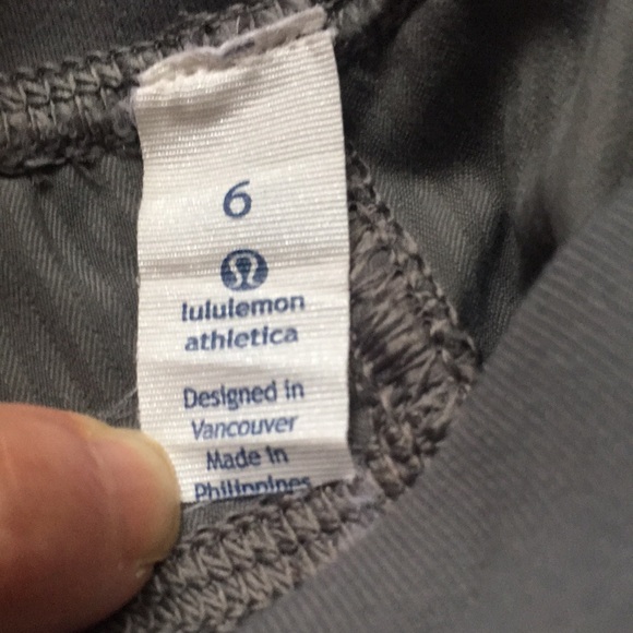 lululemon high waisted crop pants Size 6 - Picture 2 of 4